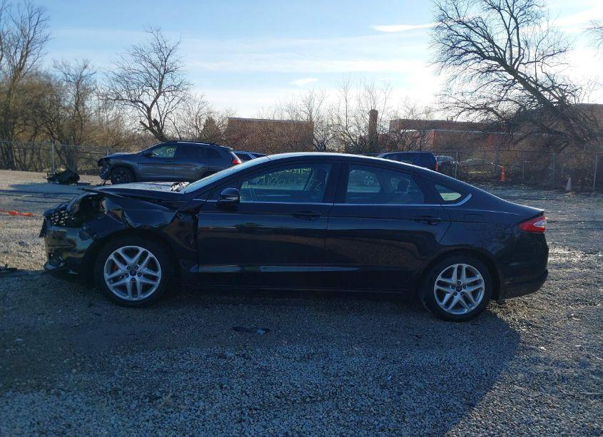 Photo 15 of 2015 Ford Fusion SE (VIN 3FA6P0H7XFR146864)