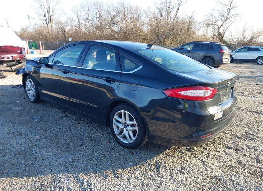 Photo 3 of 2015 Ford Fusion SE (VIN 3FA6P0H7XFR146864)
