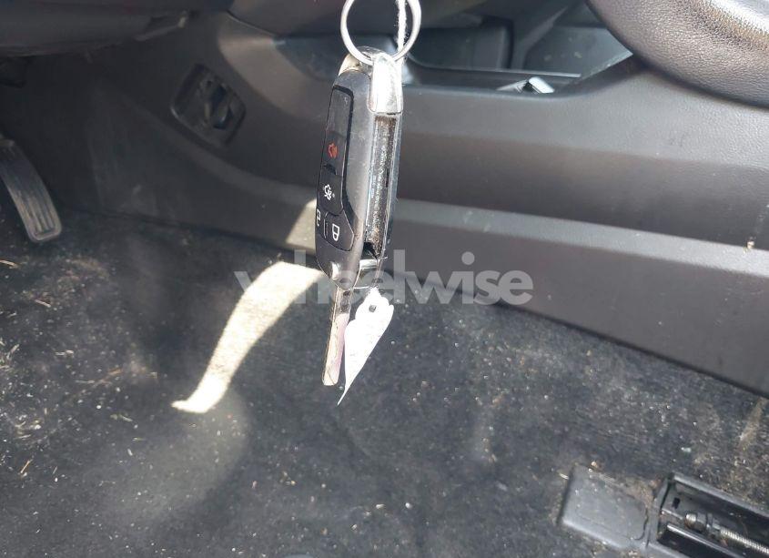 Photo 11 of 2015 Ford Fusion SE (VIN 3FA6P0H7XFR190394)