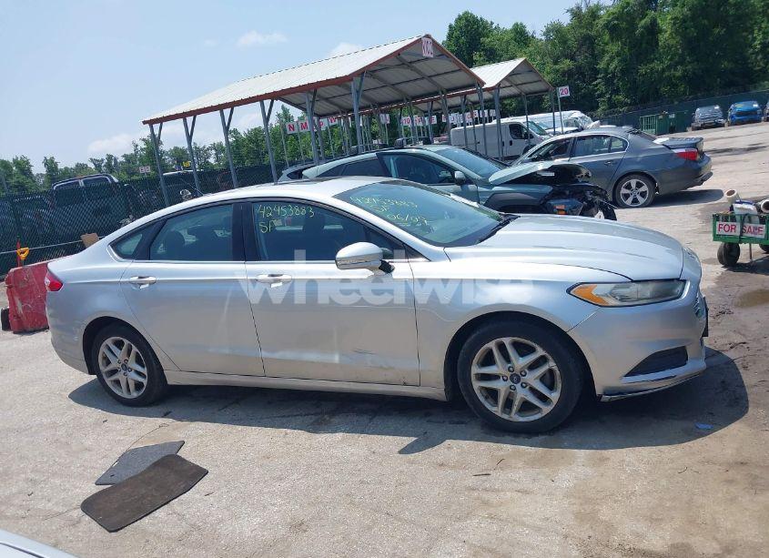 Photo 13 of 2015 Ford Fusion SE (VIN 3FA6P0H7XFR190394)