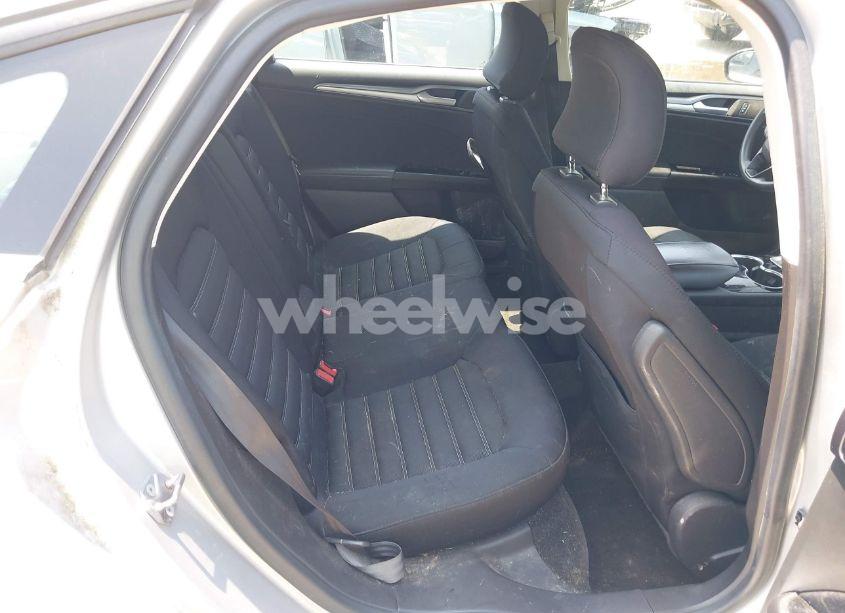 Photo 8 of 2015 Ford Fusion SE (VIN 3FA6P0H7XFR190394)