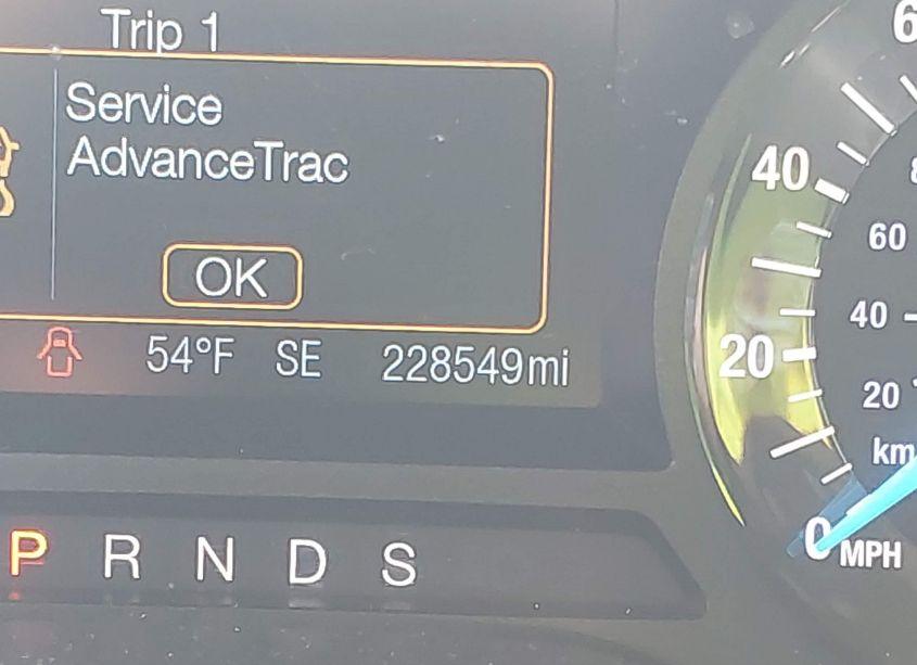 Photo 15 of 2015 Ford Fusion SE (VIN 3FA6P0H7XFR203547)