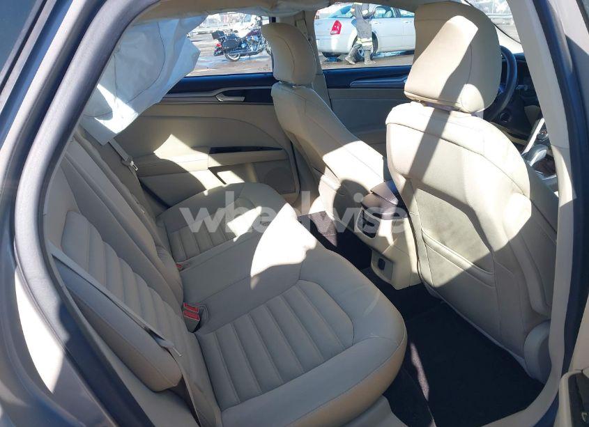 Photo 8 of 2015 Ford Fusion SE (VIN 3FA6P0H7XFR228786)