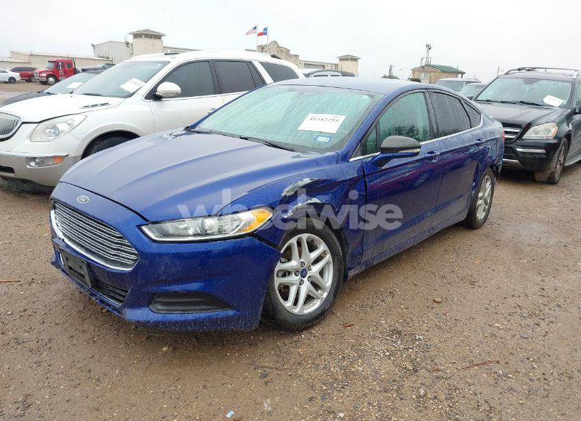 Photo 2 of 2015 Ford Fusion SE (VIN 3FA6P0H7XFR233910)