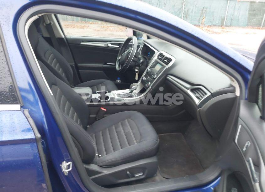 Photo 5 of 2015 Ford Fusion SE (VIN 3FA6P0H7XFR233910)