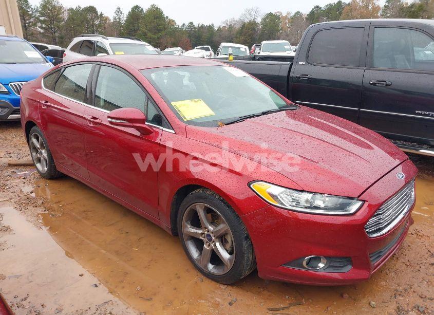 2015 Ford Fusion SE (VIN 3FA6P0H7XFR255843) main photo
