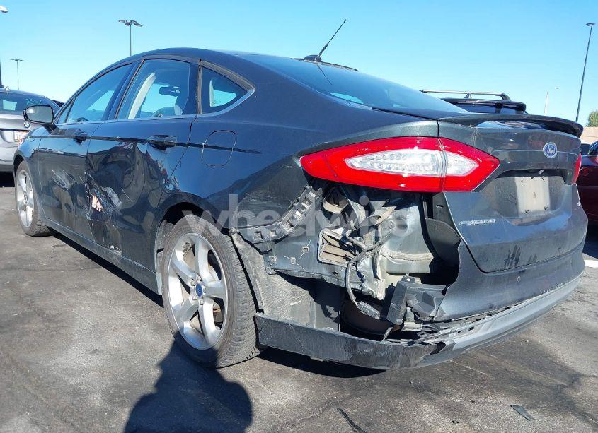 Photo 3 of 2015 Ford Fusion SE (VIN 3FA6P0H7XFR280578)