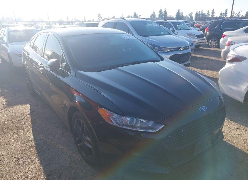 2015 Ford Fusion SE (VIN 3FA6P0H7XFR290625) main photo