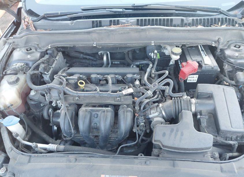 Photo 10 of 2015 Ford Fusion SE (VIN 3FA6P0H7XFR290625)