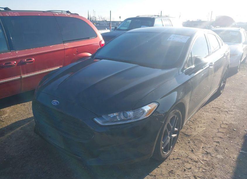 Photo 2 of 2015 Ford Fusion SE (VIN 3FA6P0H7XFR290625)