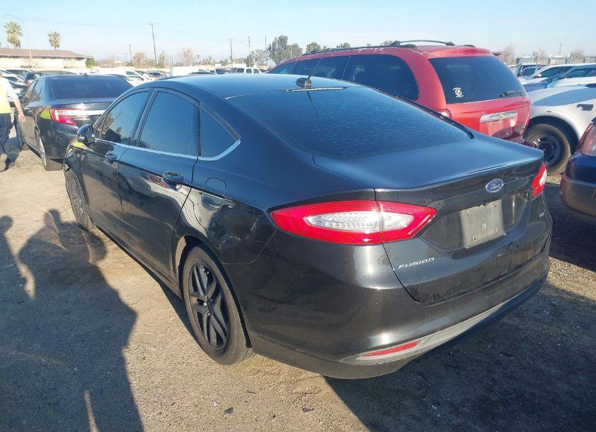 Photo 3 of 2015 Ford Fusion SE (VIN 3FA6P0H7XFR290625)