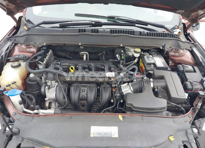 Photo 10 of 2015 Ford Fusion SE (VIN 3FA6P0H7XFR301154)