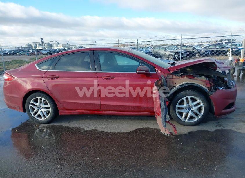 Photo 13 of 2015 Ford Fusion SE (VIN 3FA6P0H7XFR303437)