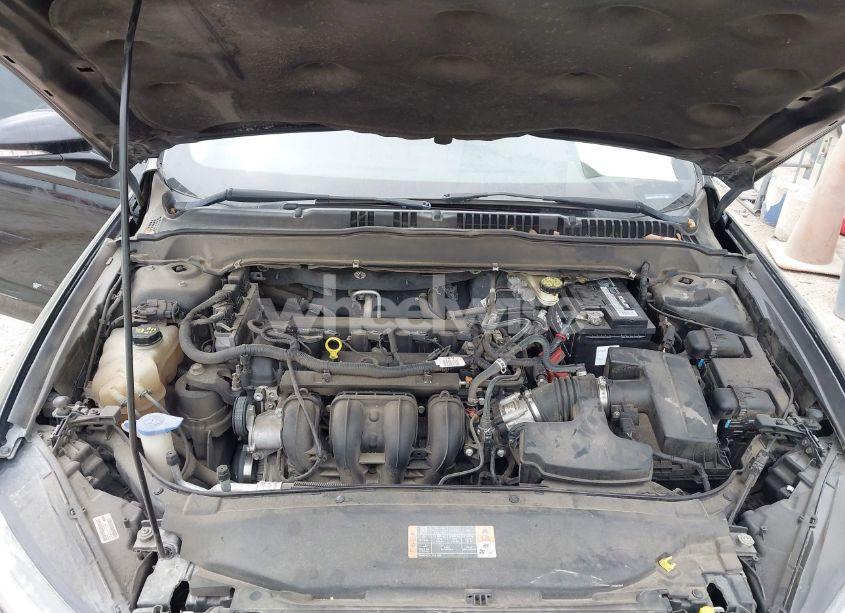 Photo 10 of 2016 Ford Fusion SE (VIN 3FA6P0H7XGR117169)