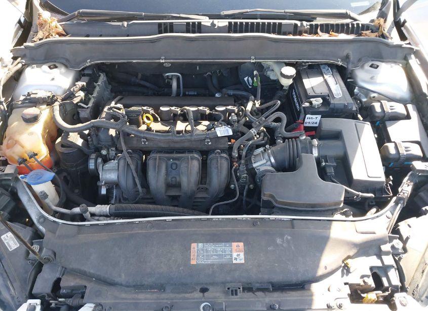 Photo 10 of 2016 Ford Fusion SE (VIN 3FA6P0H7XGR119908)