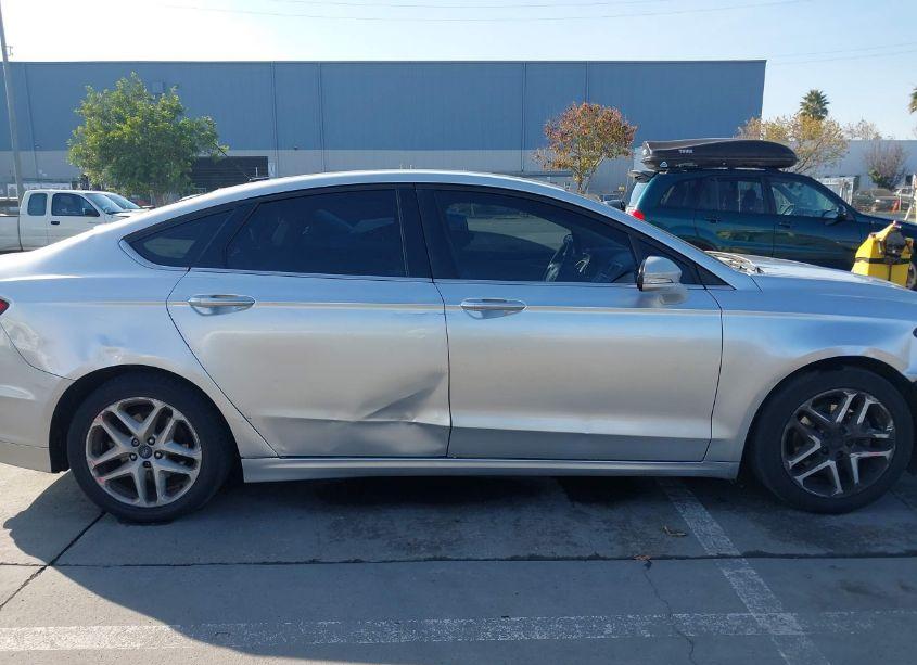 Photo 13 of 2016 Ford Fusion SE (VIN 3FA6P0H7XGR119908)