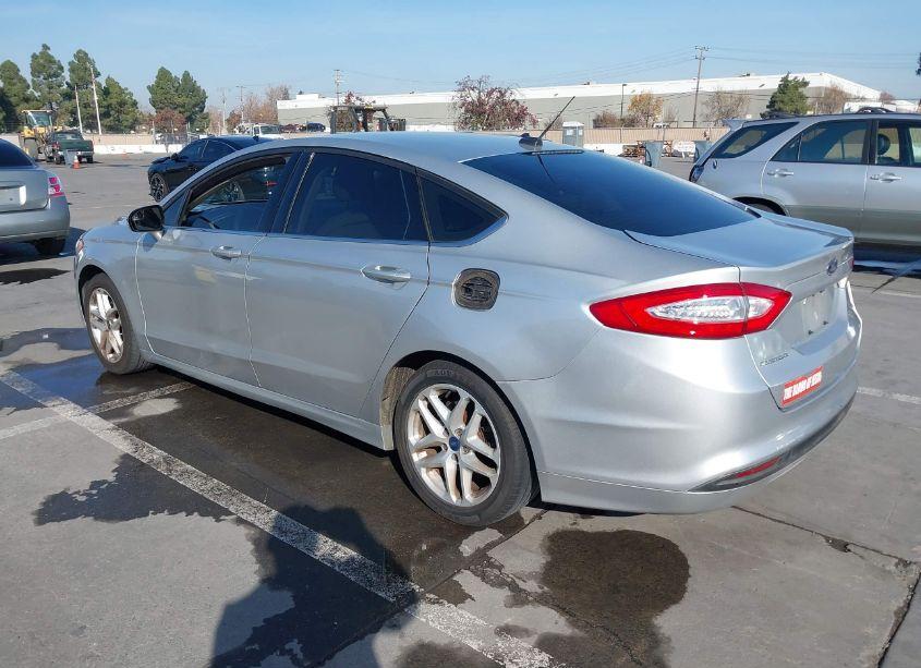 Photo 3 of 2016 Ford Fusion SE (VIN 3FA6P0H7XGR119908)