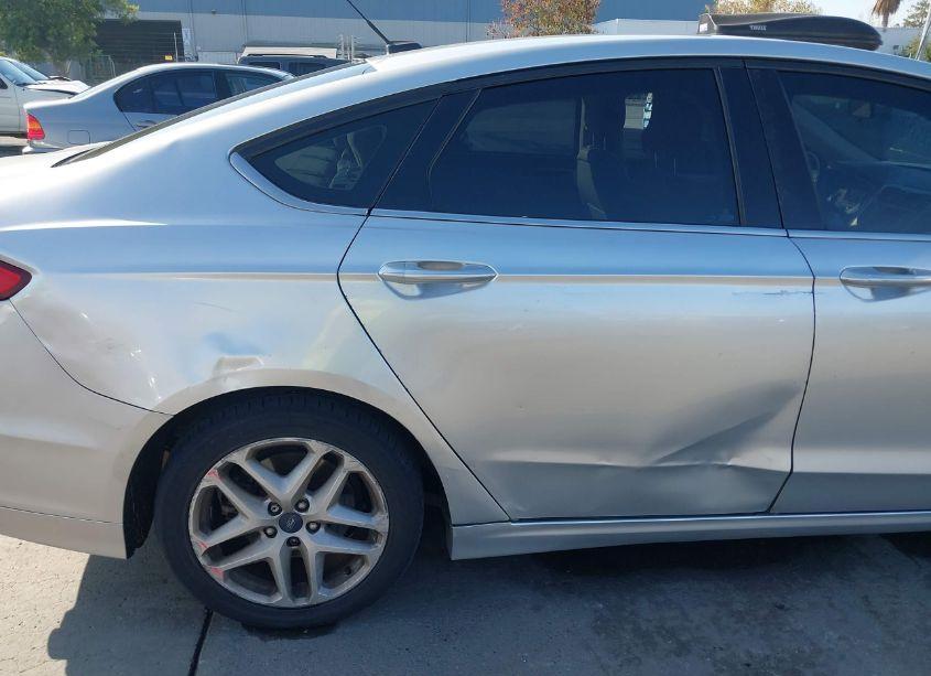 Photo 6 of 2016 Ford Fusion SE (VIN 3FA6P0H7XGR119908)