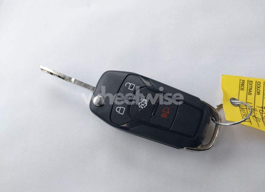 Photo 11 of 2016 Ford Fusion SE (VIN 3FA6P0H7XGR171815)