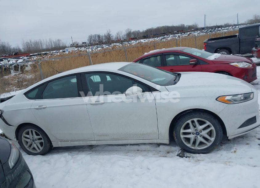 Photo 13 of 2016 Ford Fusion SE (VIN 3FA6P0H7XGR171815)