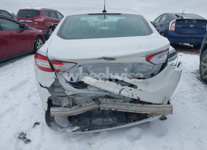 Photo 16 of 2016 Ford Fusion SE (VIN 3FA6P0H7XGR171815)