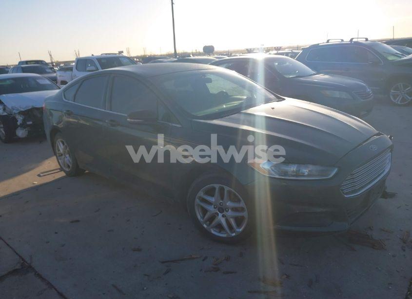 2016 Ford Fusion SE (VIN 3FA6P0H7XGR176979) main photo