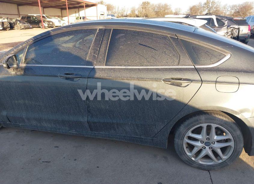 Photo 14 of 2016 Ford Fusion SE (VIN 3FA6P0H7XGR176979)