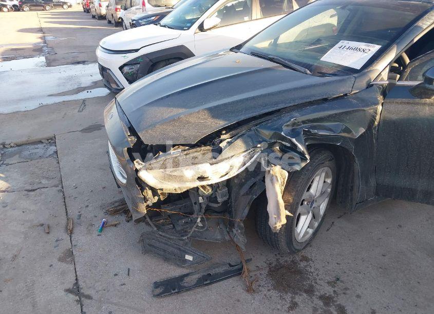 Photo 6 of 2016 Ford Fusion SE (VIN 3FA6P0H7XGR176979)