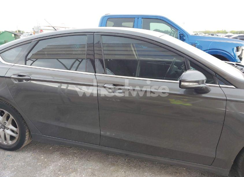 Photo 13 of 2016 Ford Fusion SE (VIN 3FA6P0H7XGR218924)