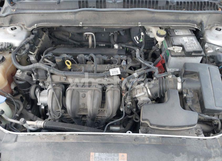 Photo 10 of 2016 Ford Fusion SE (VIN 3FA6P0H7XGR233729)