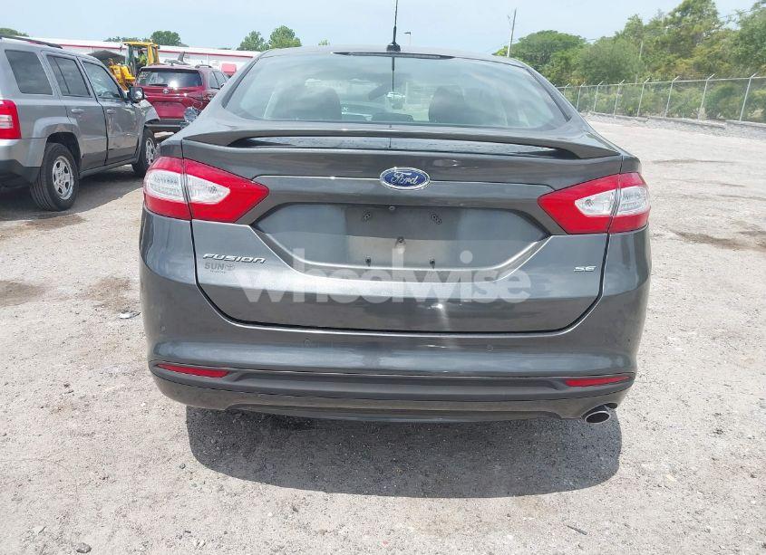 Photo 16 of 2016 Ford Fusion SE (VIN 3FA6P0H7XGR237912)