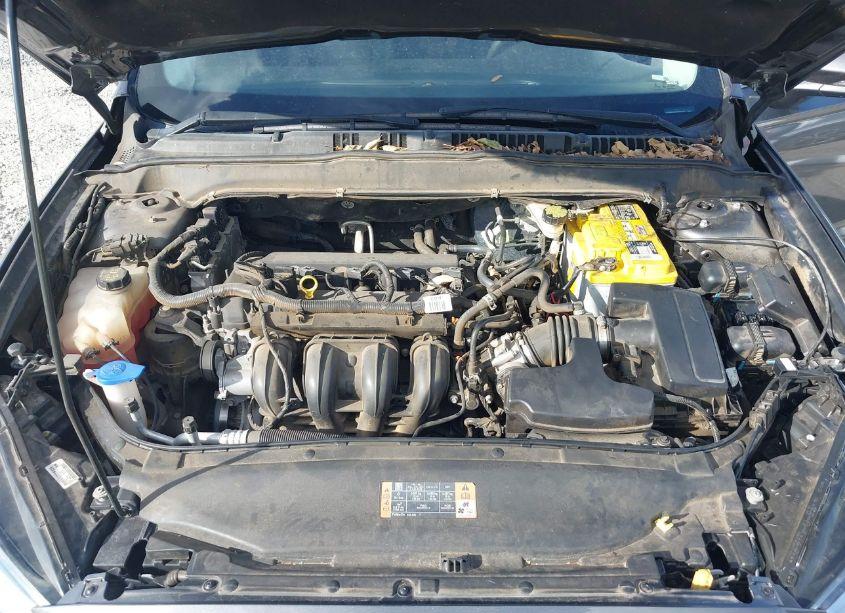 Photo 10 of 2016 Ford Fusion SE (VIN 3FA6P0H7XGR243404)