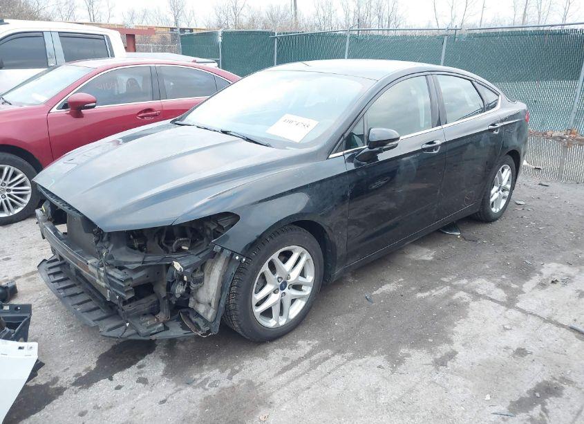 Photo 2 of 2016 Ford Fusion SE (VIN 3FA6P0H7XGR252622)
