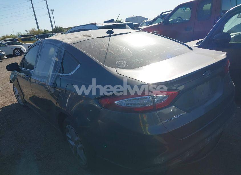 Photo 3 of 2016 Ford Fusion SE (VIN 3FA6P0H7XGR261353)