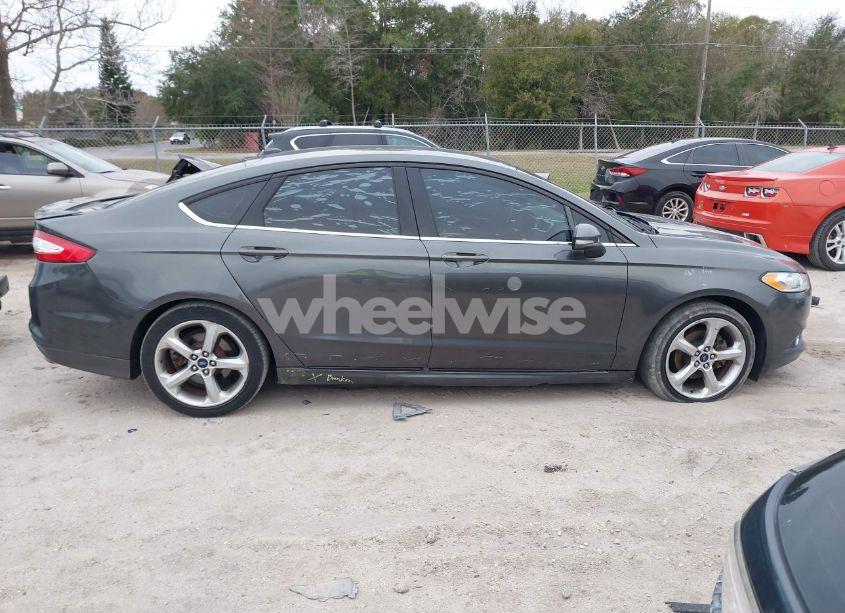 Photo 12 of 2016 Ford Fusion SE (VIN 3FA6P0H7XGR297866)