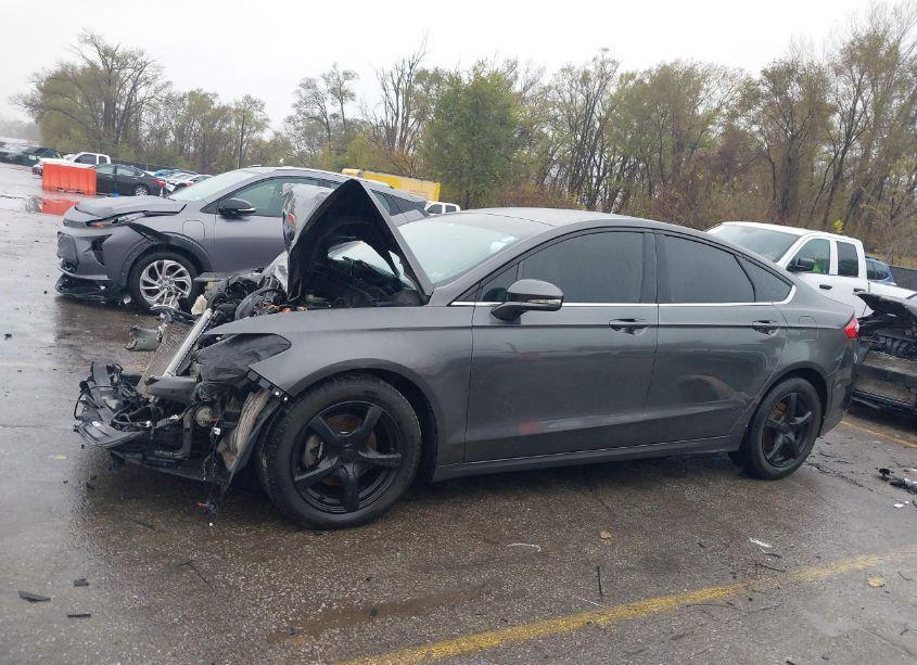 Photo 15 of 2016 Ford Fusion SE (VIN 3FA6P0H7XGR327867)