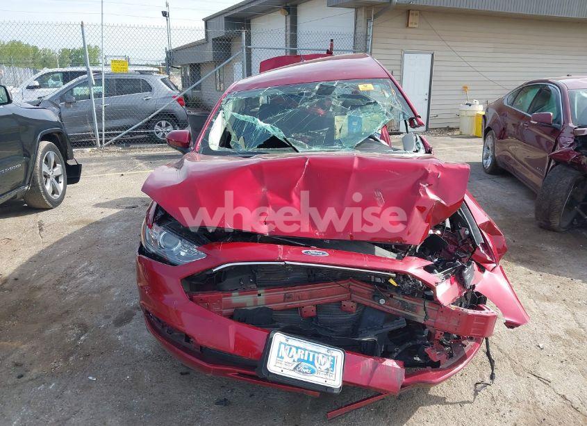 Photo 6 of 2017 Ford Fusion SE (VIN 3FA6P0H7XHR104696)