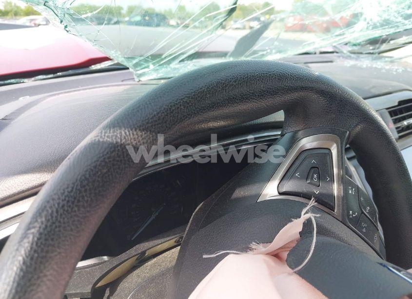 Photo 7 of 2017 Ford Fusion SE (VIN 3FA6P0H7XHR104696)