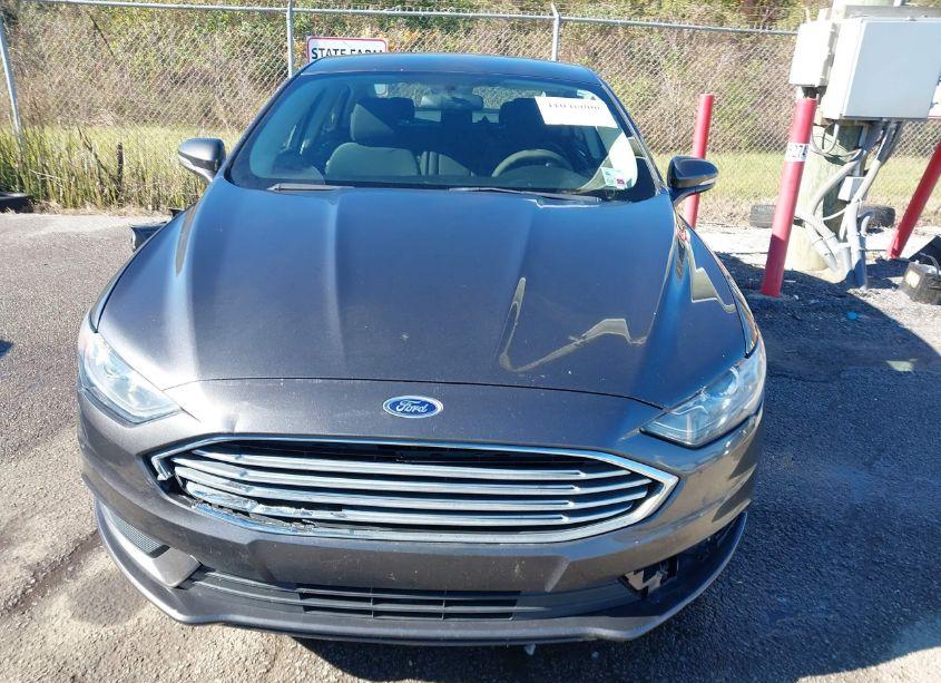 Photo 13 of 2017 Ford Fusion SE (VIN 3FA6P0H7XHR109297)