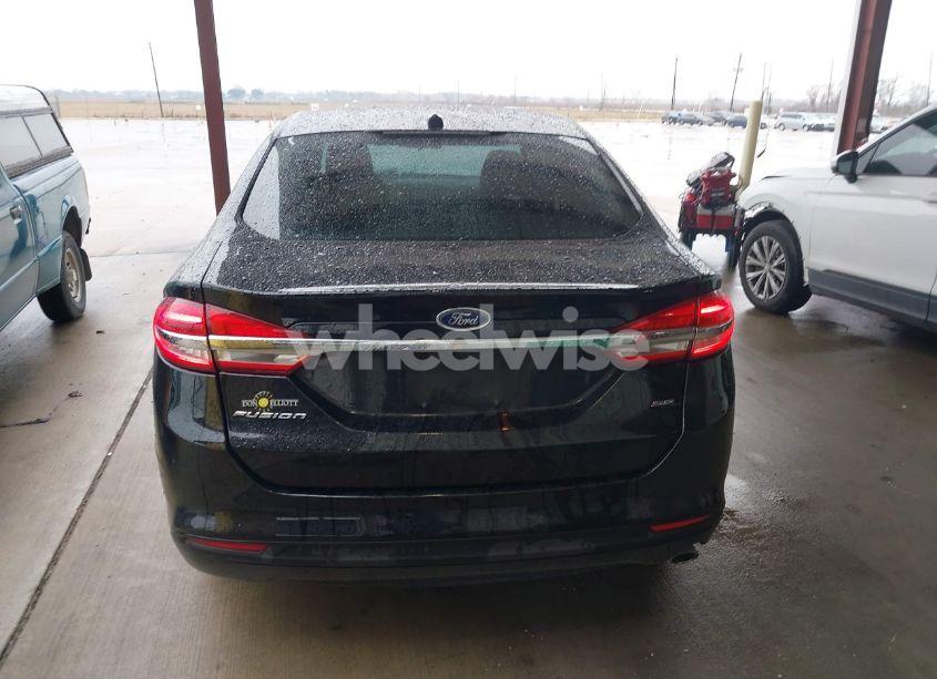 Photo 16 of 2017 Ford Fusion SE (VIN 3FA6P0H7XHR171590)