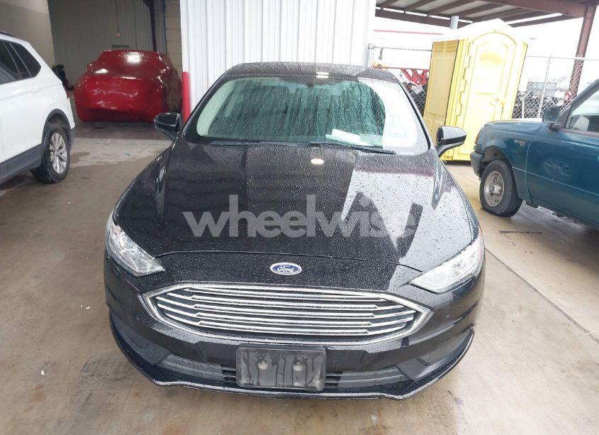 Photo 6 of 2017 Ford Fusion SE (VIN 3FA6P0H7XHR171590)