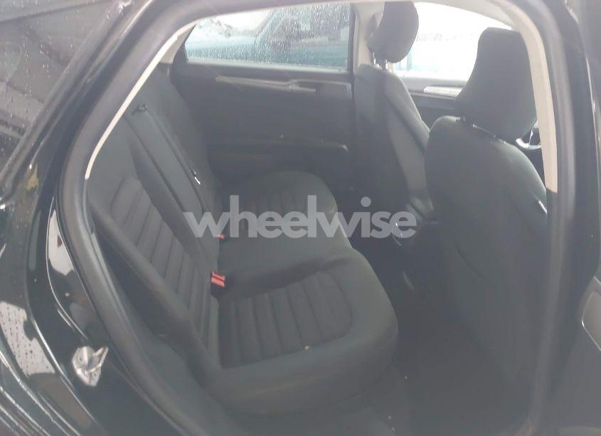 Photo 8 of 2017 Ford Fusion SE (VIN 3FA6P0H7XHR171590)