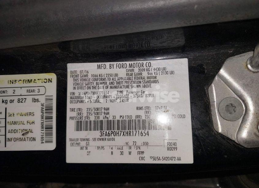 Photo 9 of 2017 Ford Fusion SE (VIN 3FA6P0H7XHR171654)