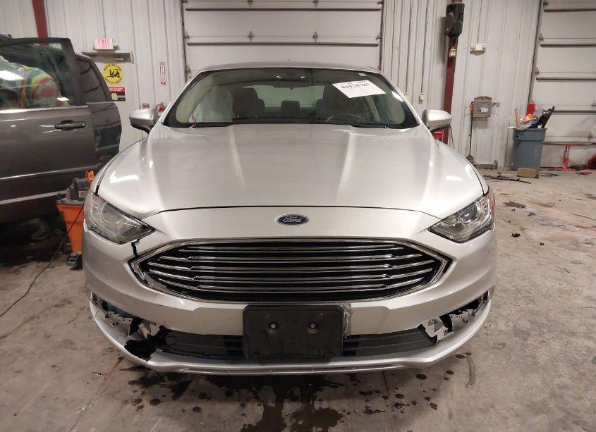 Photo 12 of 2017 Ford Fusion SE (VIN 3FA6P0H7XHR187241)