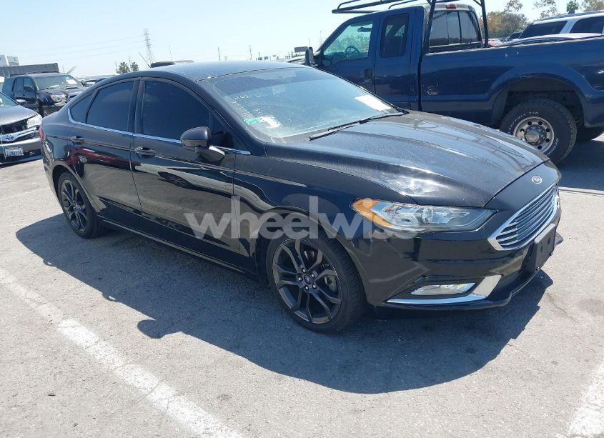 2017 Ford Fusion SE (VIN 3FA6P0H7XHR253870) main photo