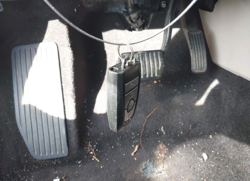 Photo 11 of 2017 Ford Fusion SE (VIN 3FA6P0H7XHR259023)