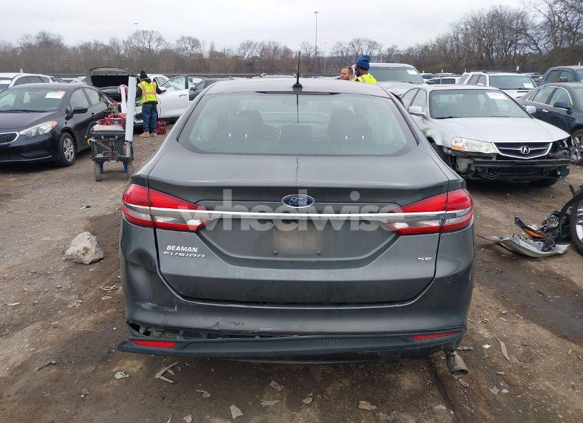 Photo 16 of 2017 Ford Fusion SE (VIN 3FA6P0H7XHR353726)