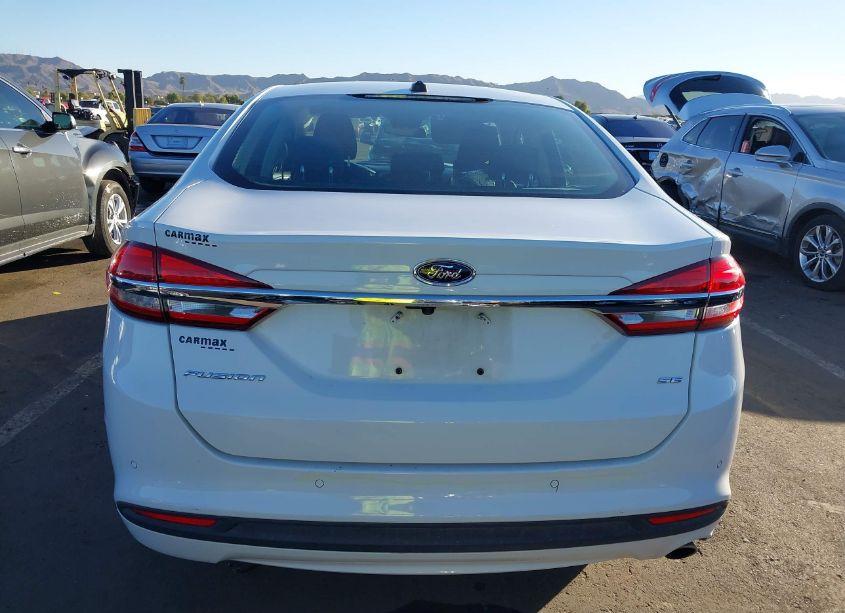 Photo 16 of 2017 Ford Fusion SE (VIN 3FA6P0H7XHR356089)