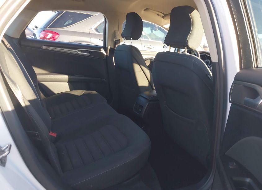 Photo 8 of 2017 Ford Fusion SE (VIN 3FA6P0H7XHR356089)