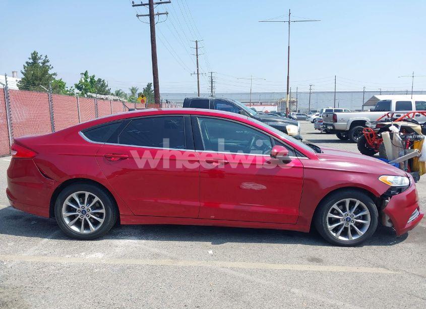 Photo 13 of 2017 Ford Fusion SE (VIN 3FA6P0H7XHR416565)